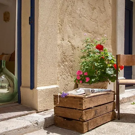Vieil Antibes, De Sable, Avec Parking Apartment