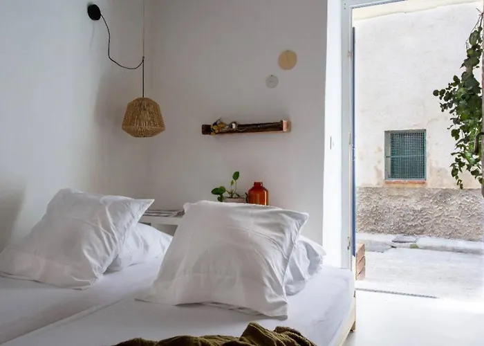 Apartamento Vieil Antibes, De Sable, Avec Parking *